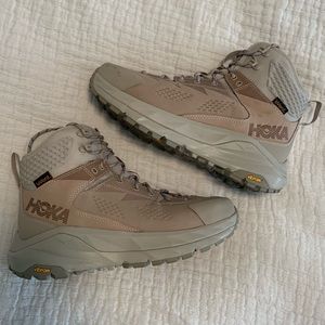 HOKA Kaha GORE-TEX Hiking Boots